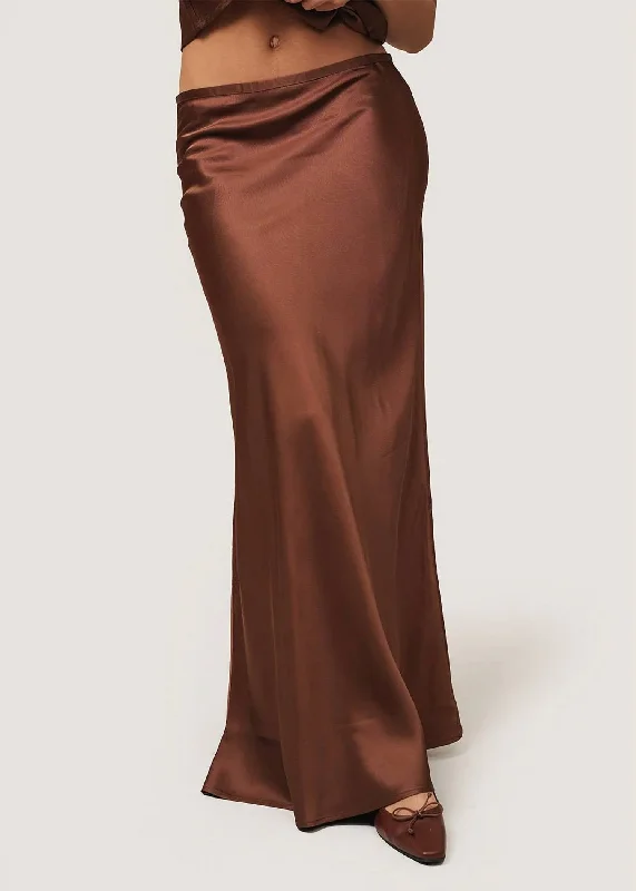 Women's Holiday Attire Dydine Fitted Skirt In Dark Brown